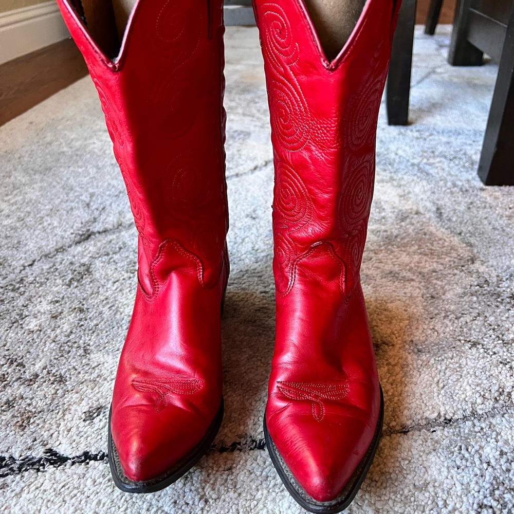 Size 6.5 red cowboy boots authentic western rare